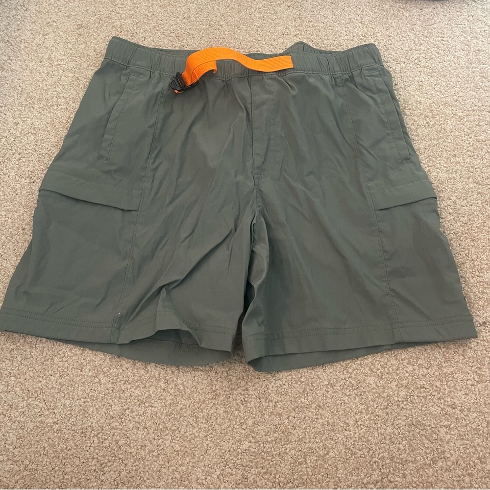 Men’s north face shorts
